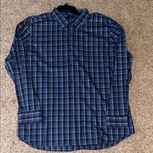 Apt. 9 Men's Navy and Black Plaid Button Down Shirt